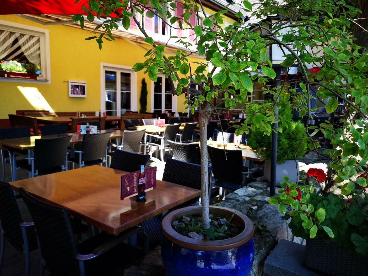 Tuniberg Restaurant Hotel Φράιμπουργκ Εξωτερικό φωτογραφία
