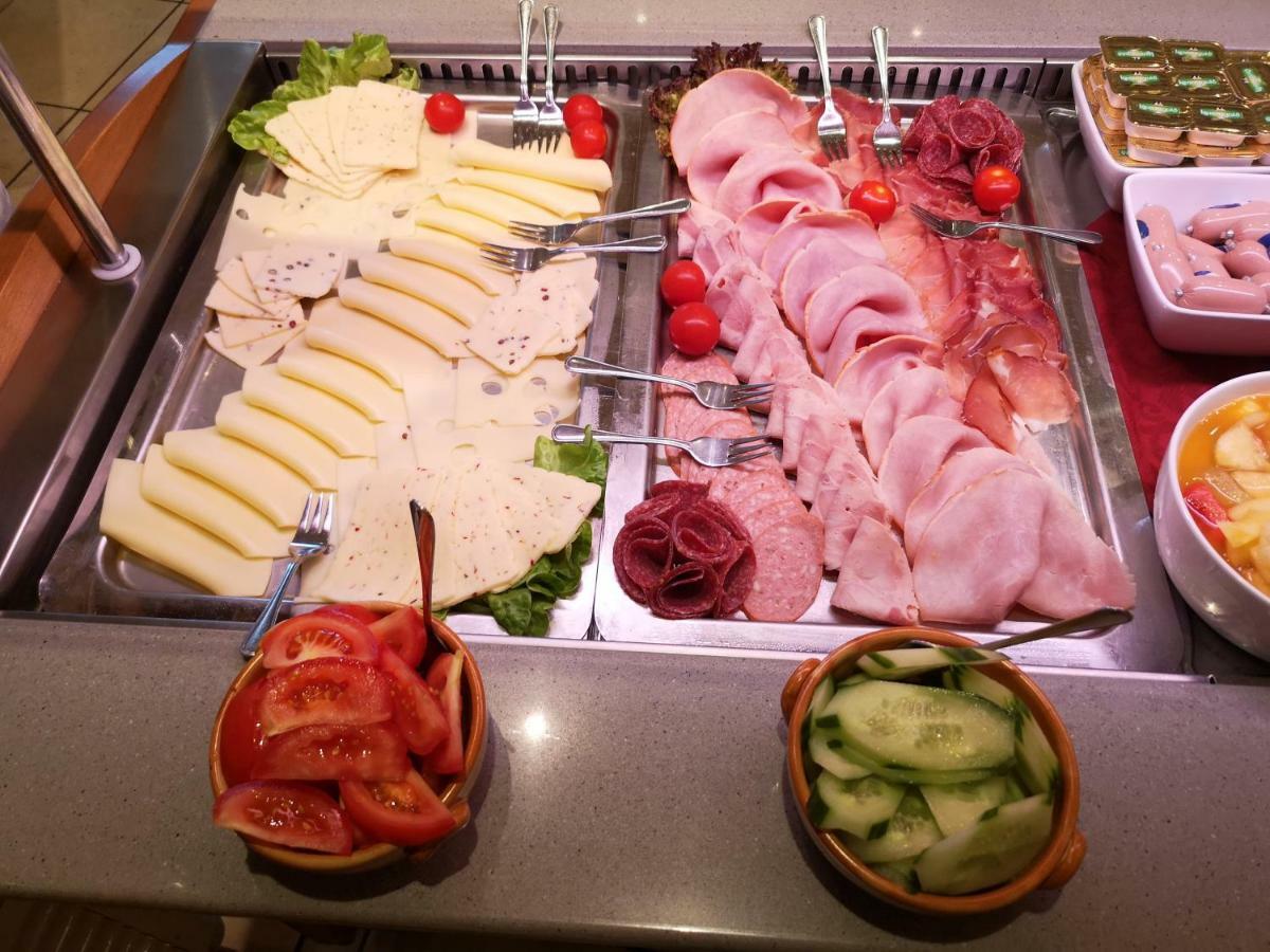 Tuniberg Restaurant Hotel Φράιμπουργκ Εξωτερικό φωτογραφία